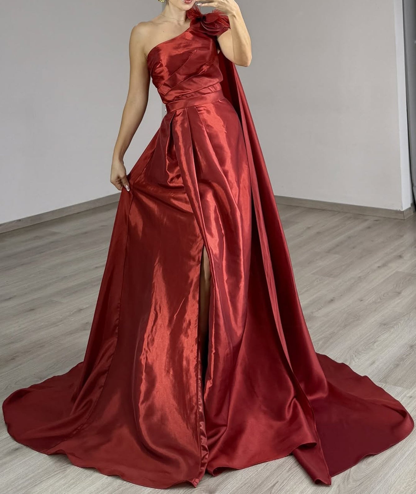 One Shoulder Ruched 3D Flower Bodice Ball Gown Prom Dress With Drop Train - Red