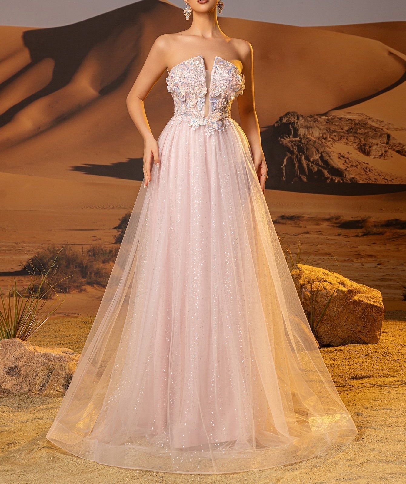 3D Rose Embroidery Sparkly Lace Plunging Ball Gown Prom Dress - Light Pink