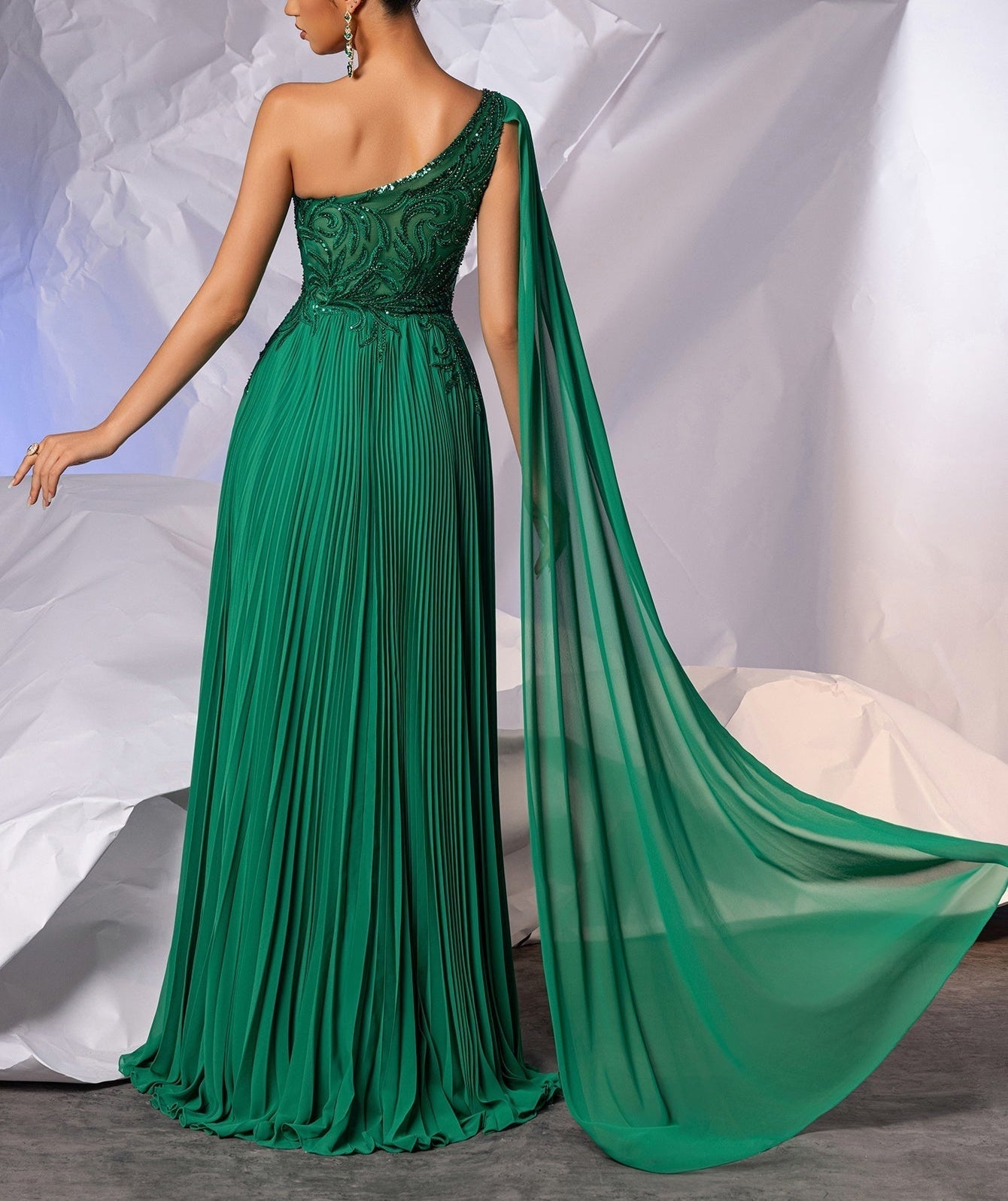 One Shoulder Beaded Pleats Long A-Line Prom Dress With Tulle - Green