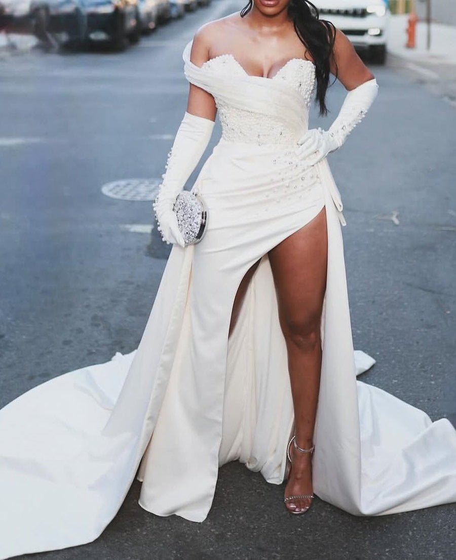 Sweetheart Ivory Beaded Ivory High Split Court Train Prom Dresses
