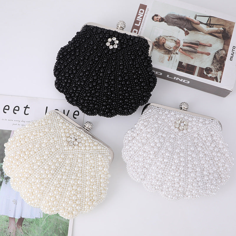 Elegant Pearls Women Shell Shape Handbag
