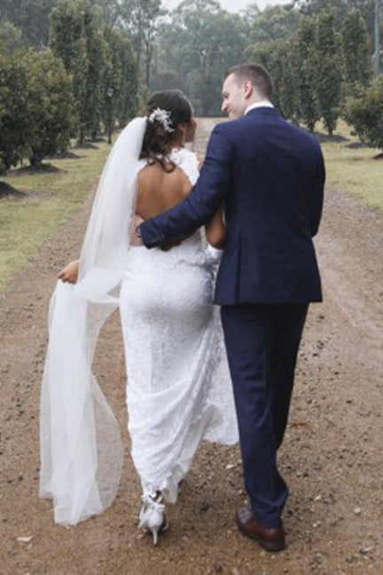 Elegant Open Back Long Lace Wedding Dresses with Split Side