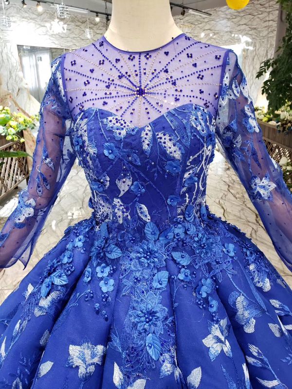Elegant Round Neck Ball Gown with Beading Blue Prom Dresses