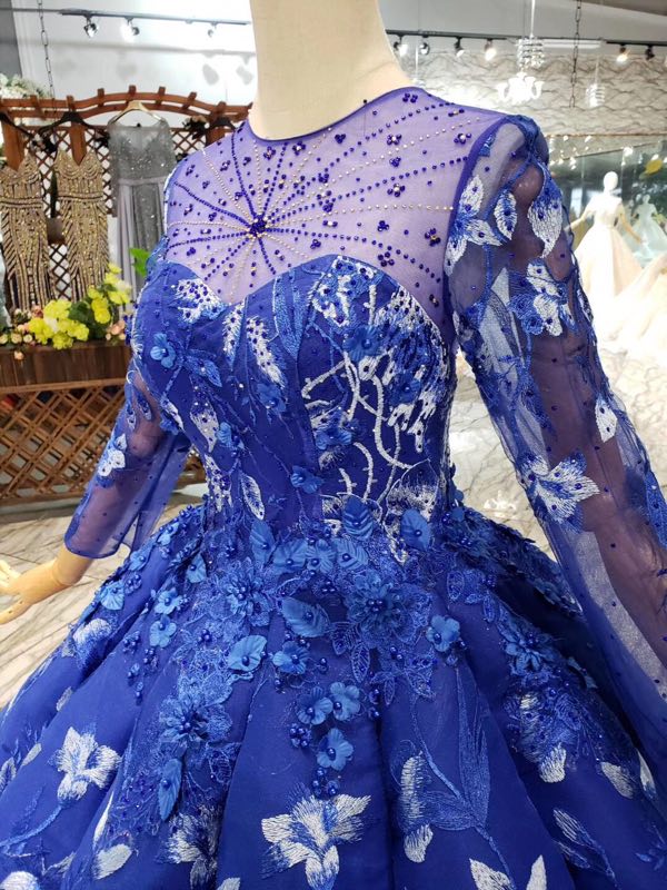 Elegant Round Neck Ball Gown with Beading Blue Prom Dresses