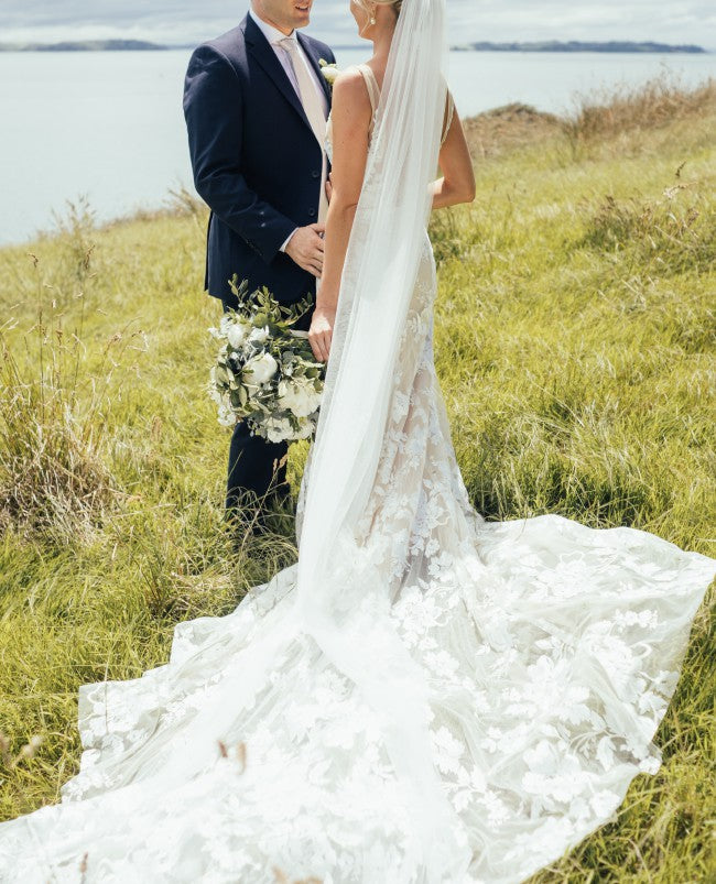 Gorgeous V Neck Lace Sleeveless Sweep Train Wedding Dresses