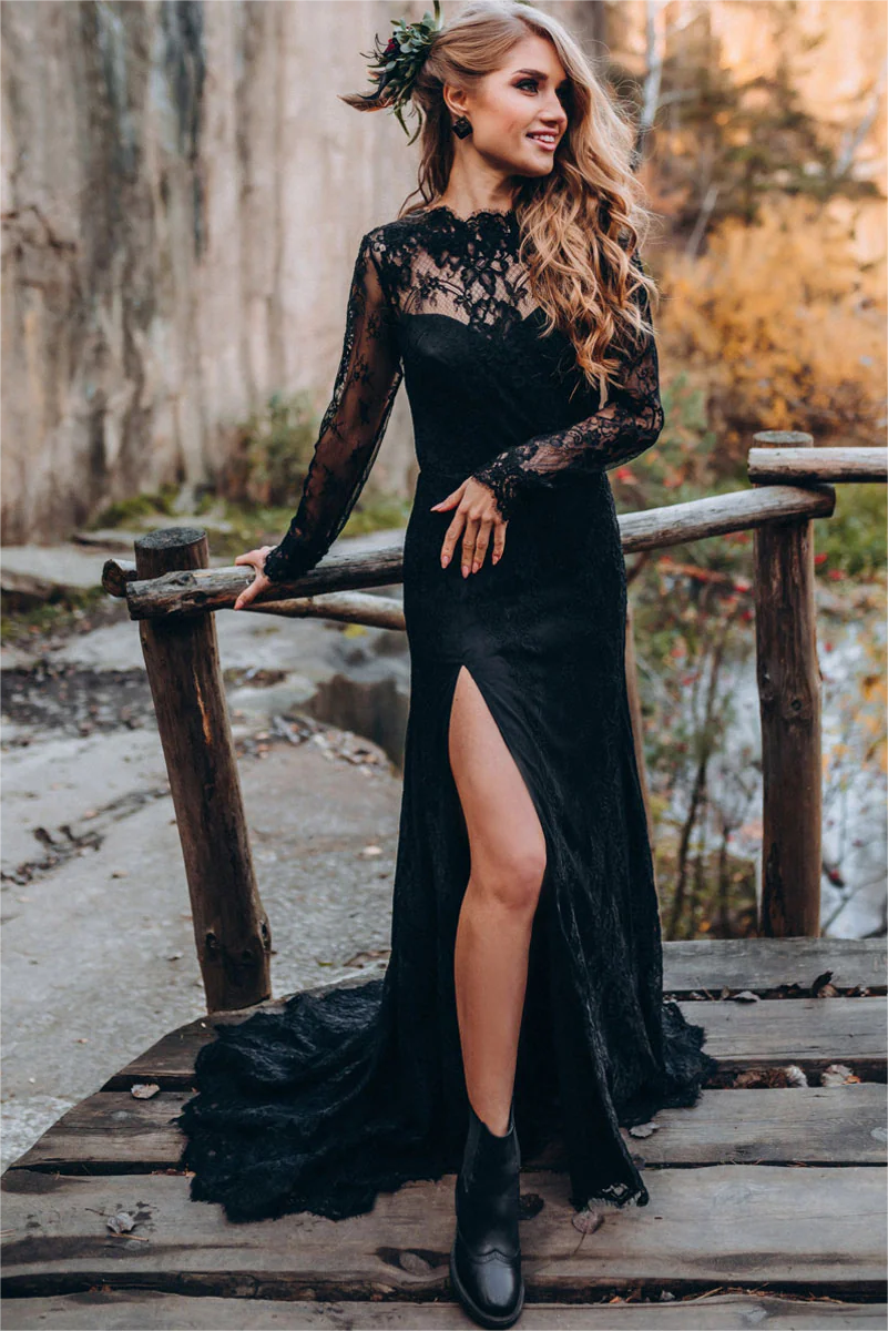 Black Sweetheart Long Sleeves Lace Backless Wedding Dresses