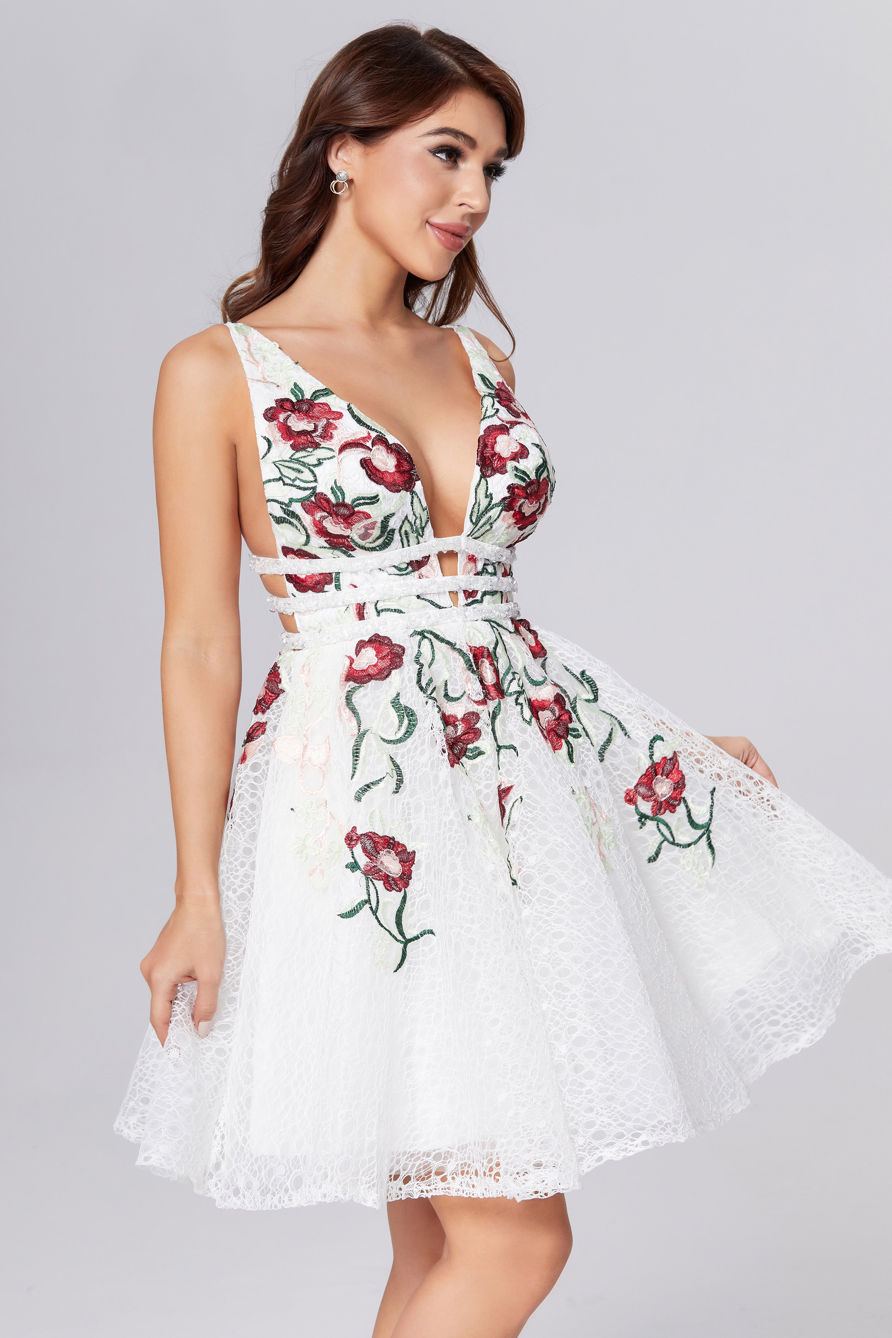 Appliques Backless Lace Short Prom Dresses
