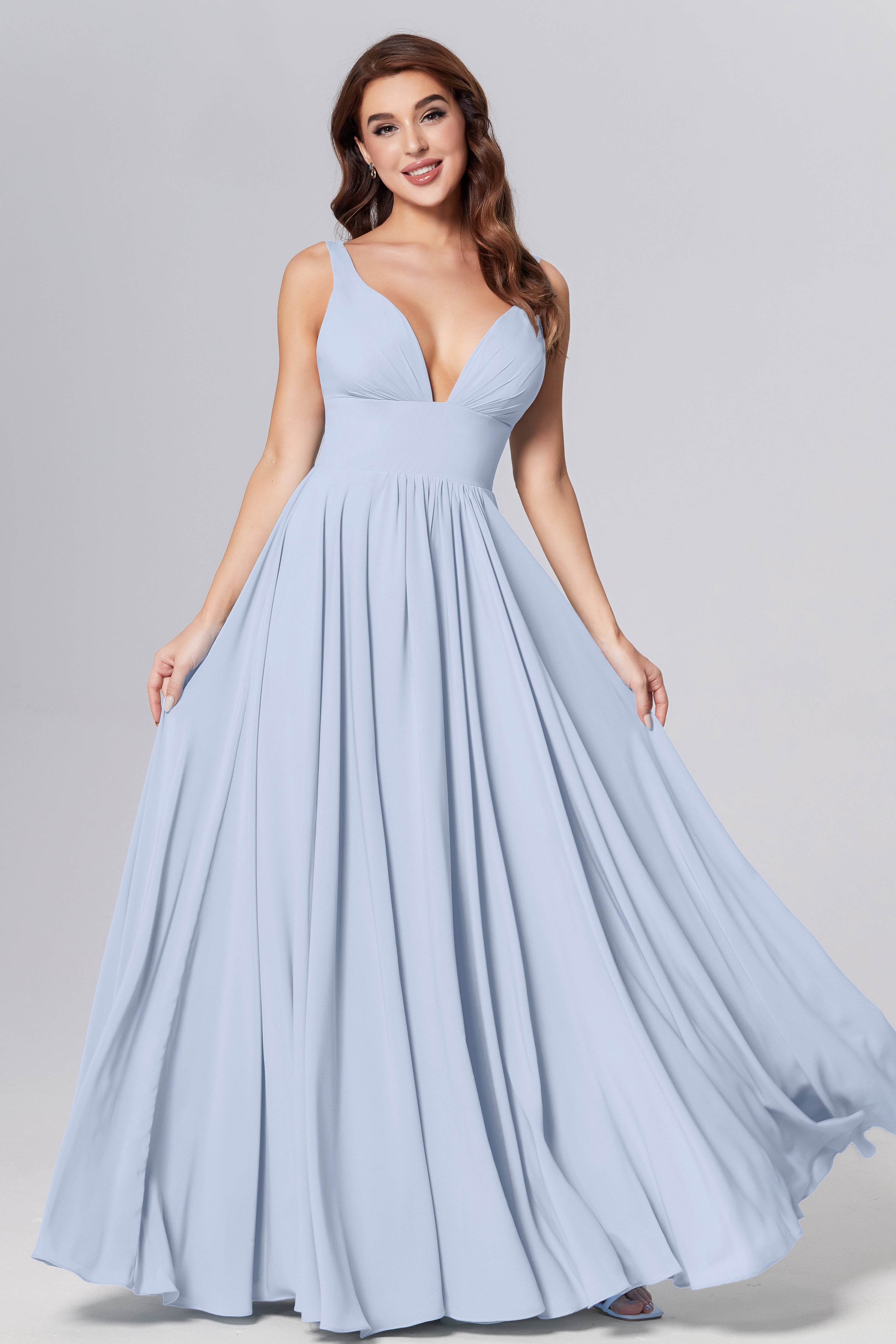 Pleating V-neck Chiffon Prom Dresses