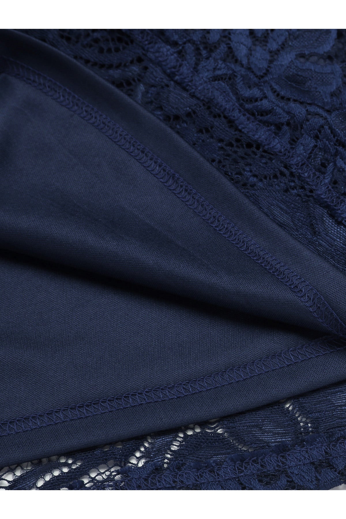 Knee-Length V-neck Lace Vintage Dresses