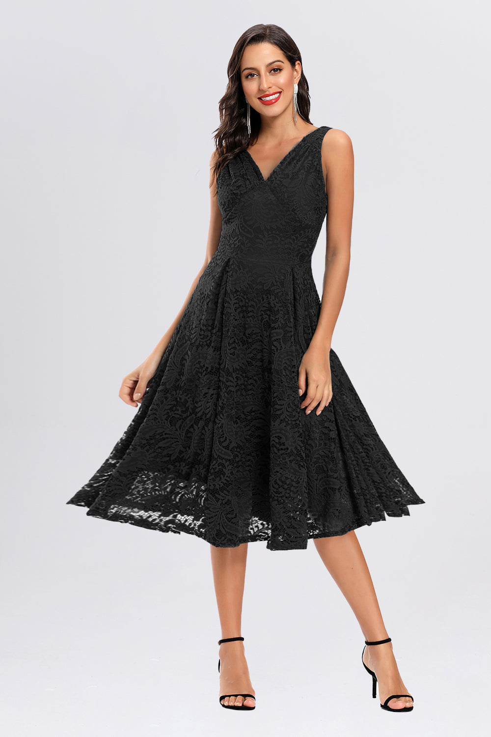 V-neck Lace Pleating Vintage Dresses