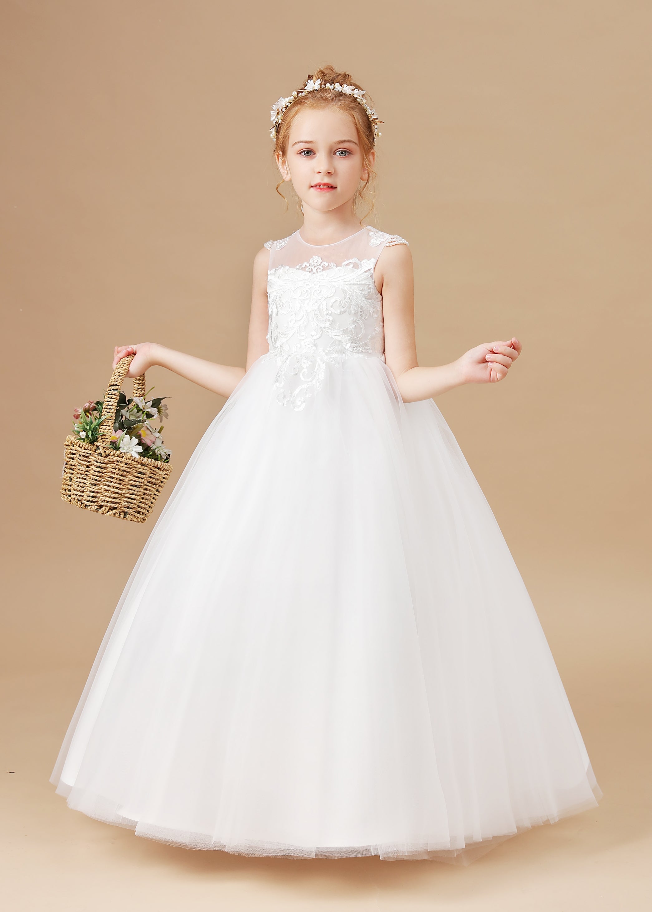 Ivory Cute Round Neck Tulle Flower Girl Dresses With Lace