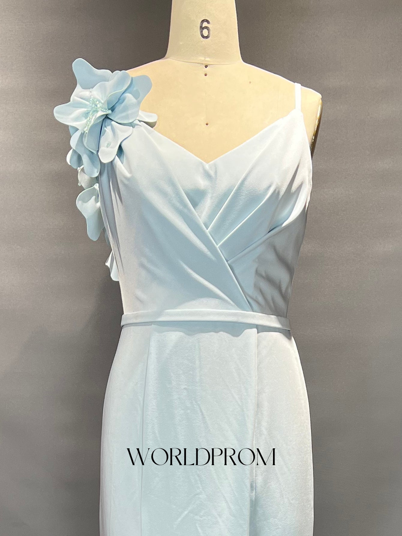 3D Flowers Spaghetti Shoulder Straps Pleated Mermaid Long Prom Dress With Slit - Sky Blue