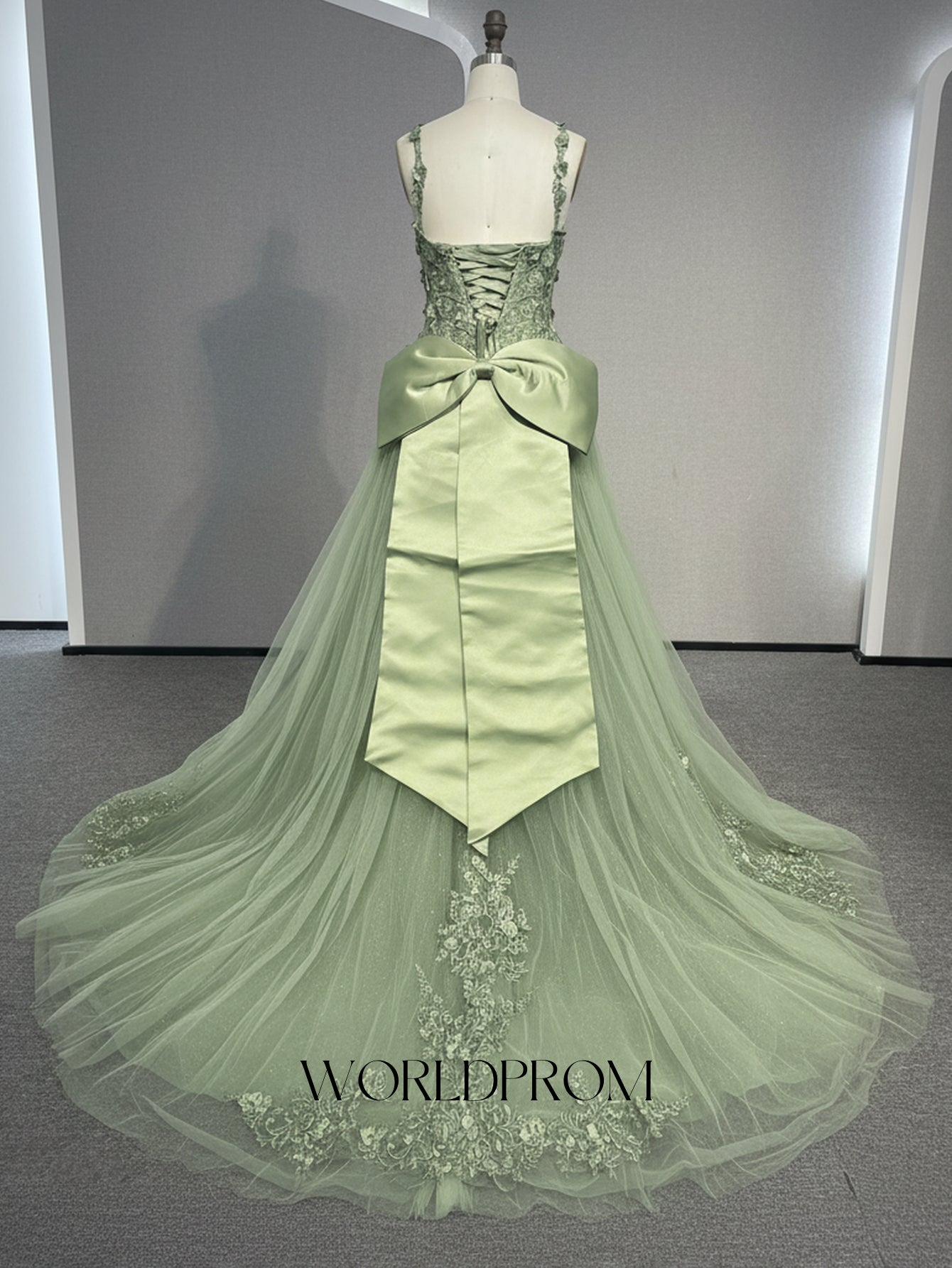 3D Flowers Big Bow Back Lace A-Line Backless Long Prom Dress With Shawl - Mint Green