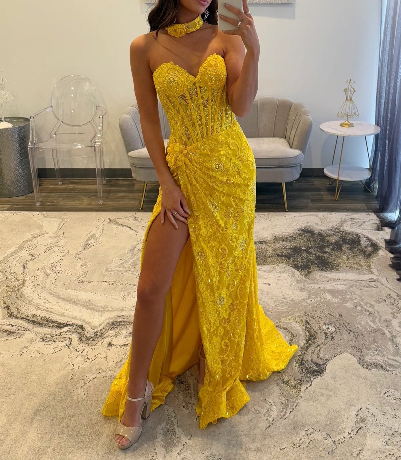 Hand Made Flower Lace Mermaid Prom Dress - Yellow