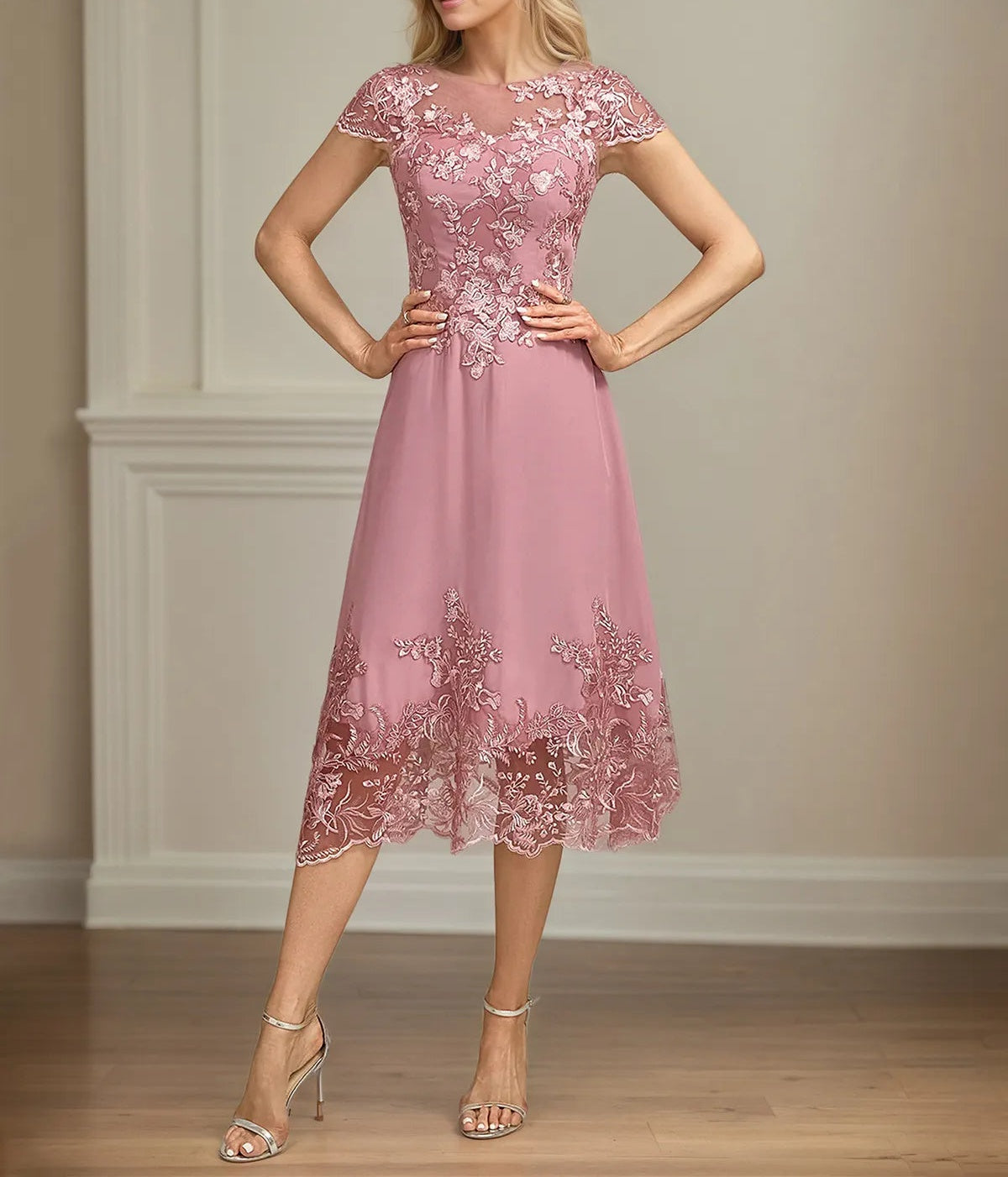 A Line Scoop Neck Chiffon Mother of the Bride Dress with Appliques