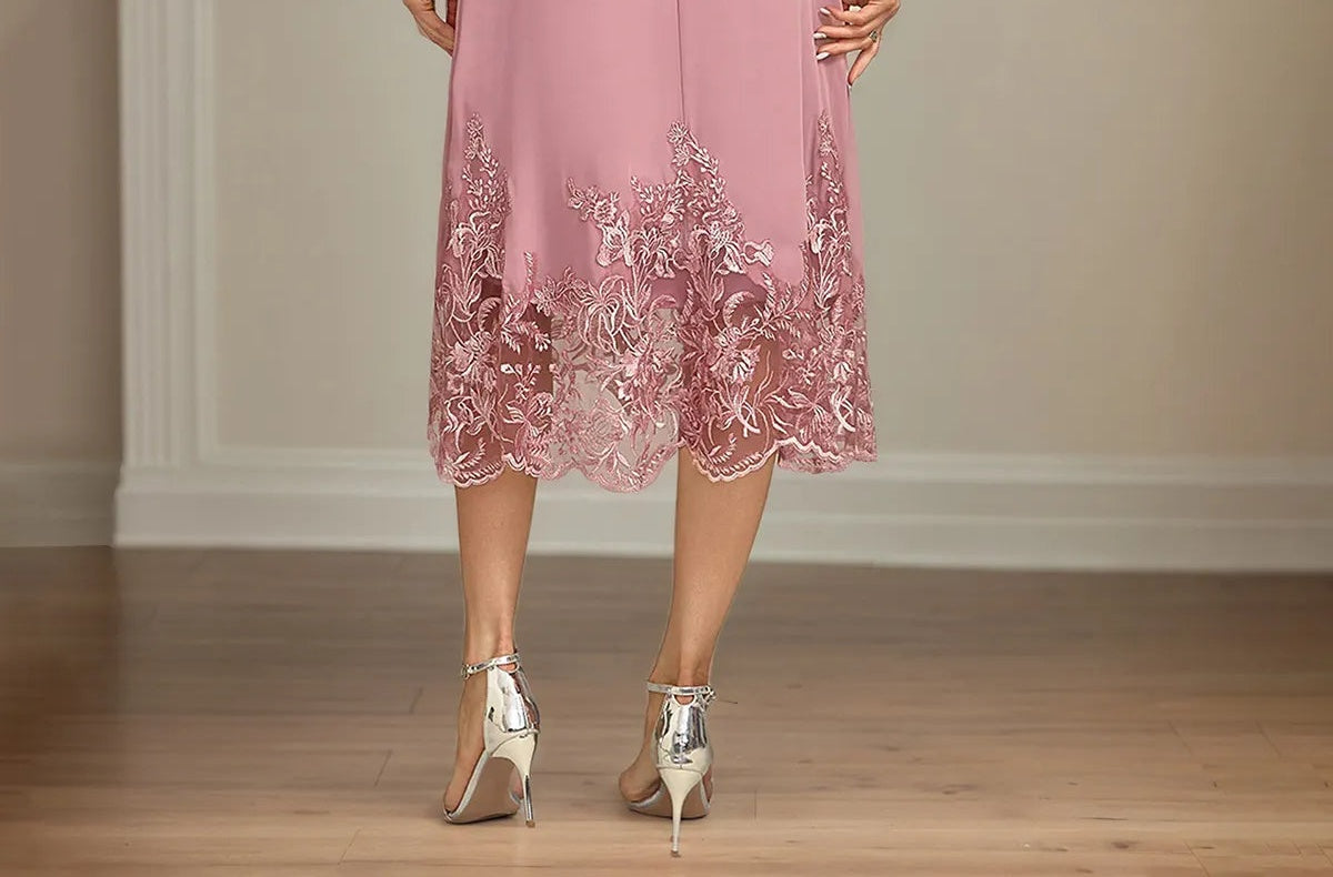 A Line Scoop Neck Chiffon Mother of the Bride Dress with Appliques