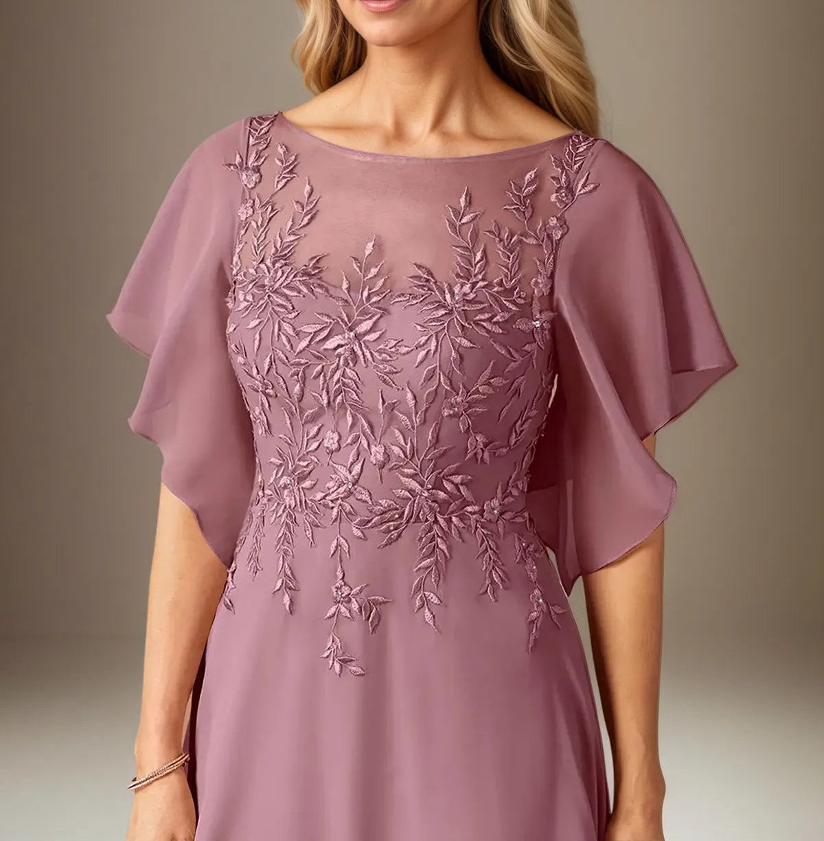 A Line Chiffon Boat Neck Short Sleeves Floor Length Pleated Mother of the Bride Dresses With Appliques