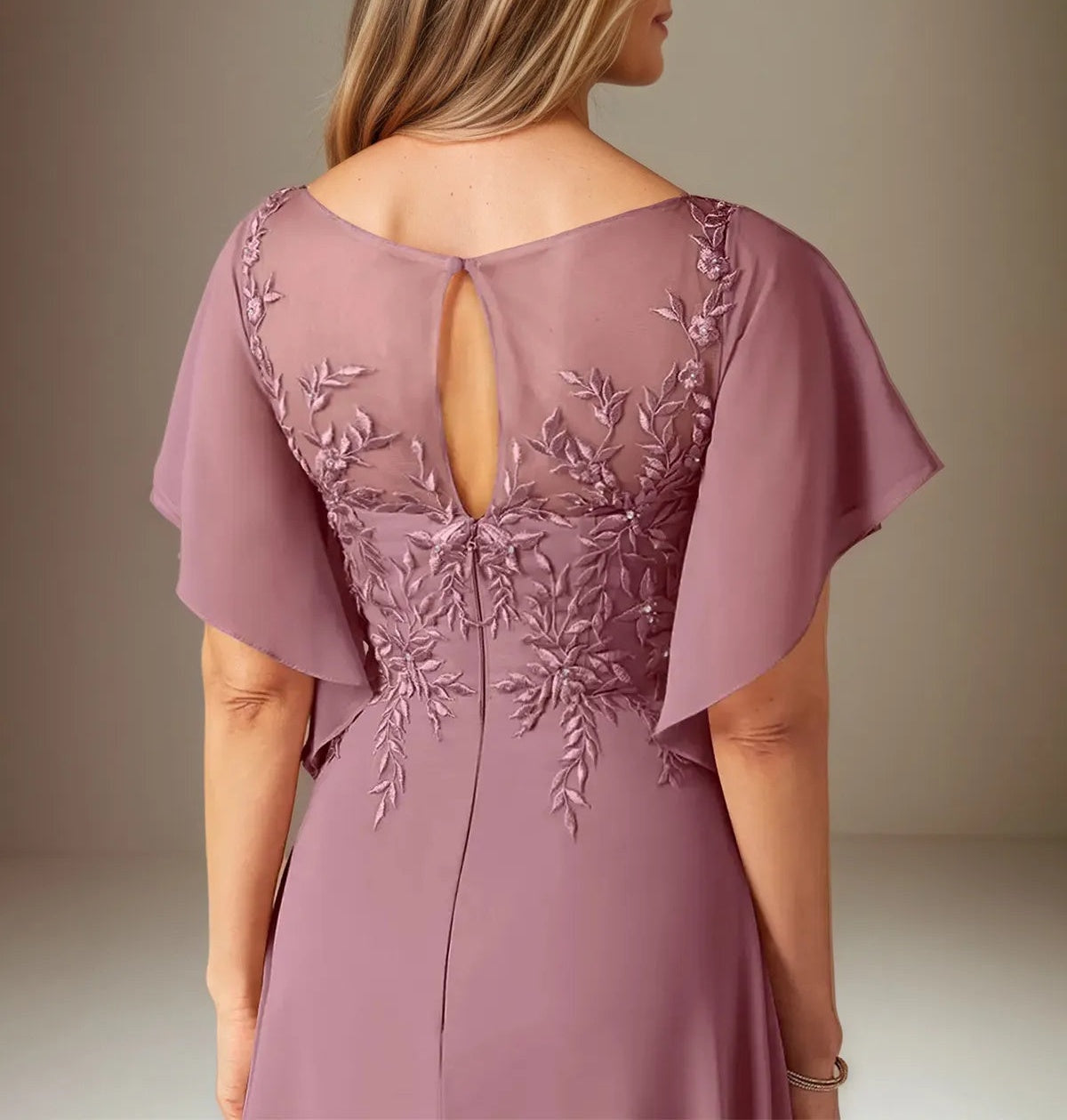 A Line Chiffon Boat Neck Short Sleeves Floor Length Pleated Mother of the Bride Dresses With Appliques