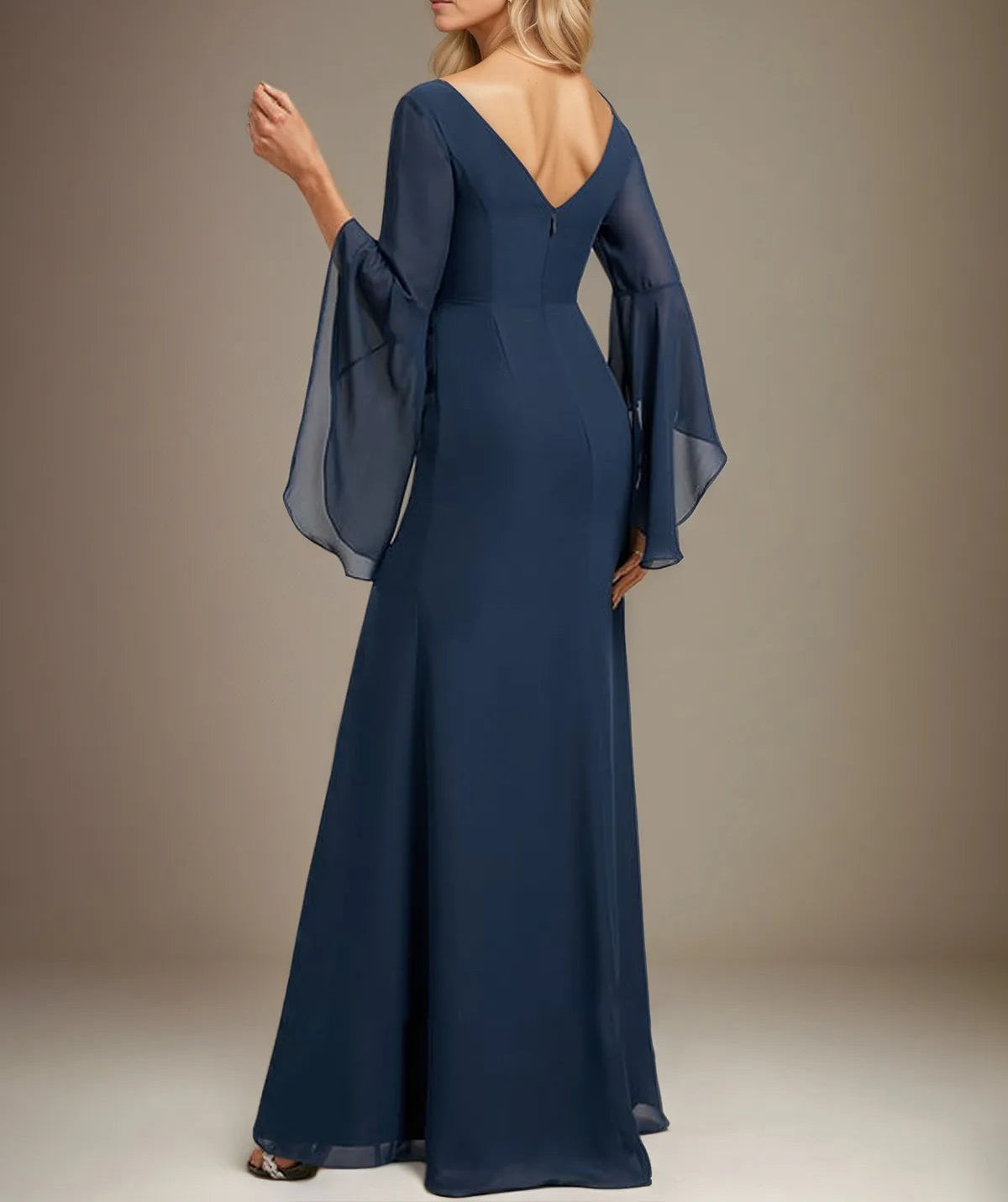 Sheath/Column V-Neck Floor-Length Chiffon Dress With Pleated