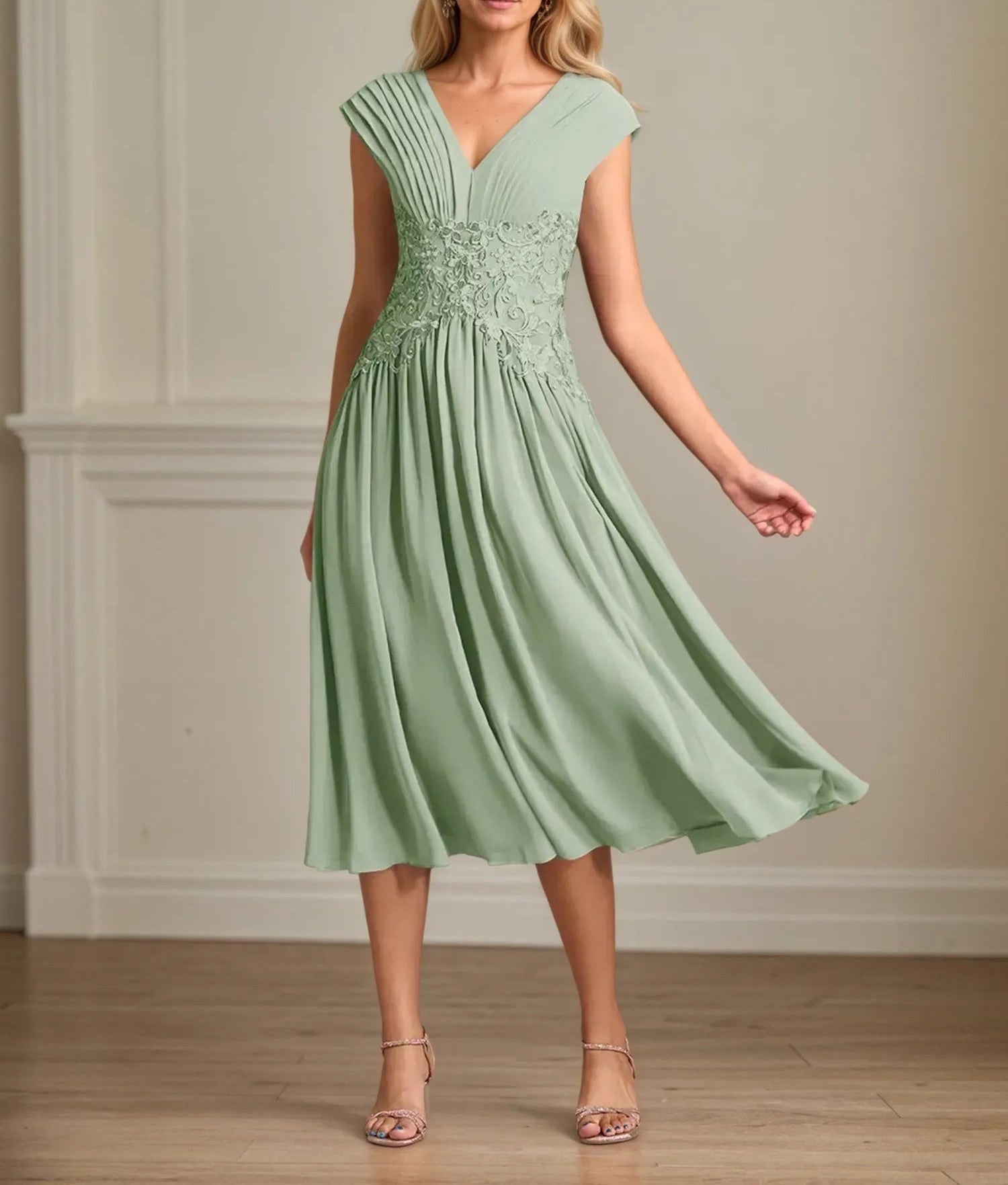 A Line V Neck Sleeveless Chiffon Mother of the Bride Dress With Appliques