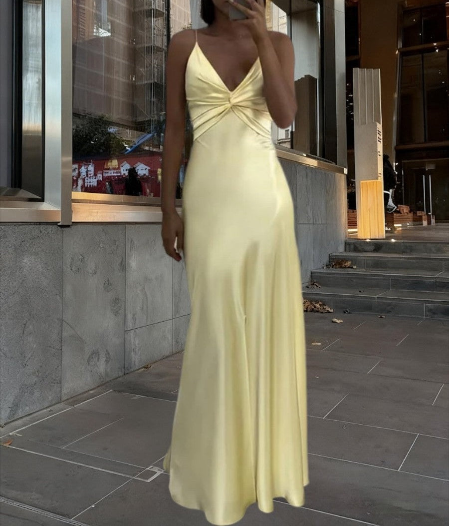 Mermaid/Trumpet Spaghetti Strap V Neck Floor-Length Prom Dresses with Satin