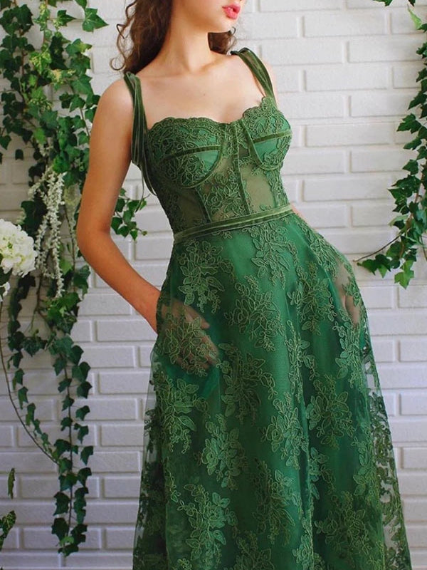 A-Line/Princess Sweetheart Sleeveless Floor Length Prom Dress with Lace Appliques
