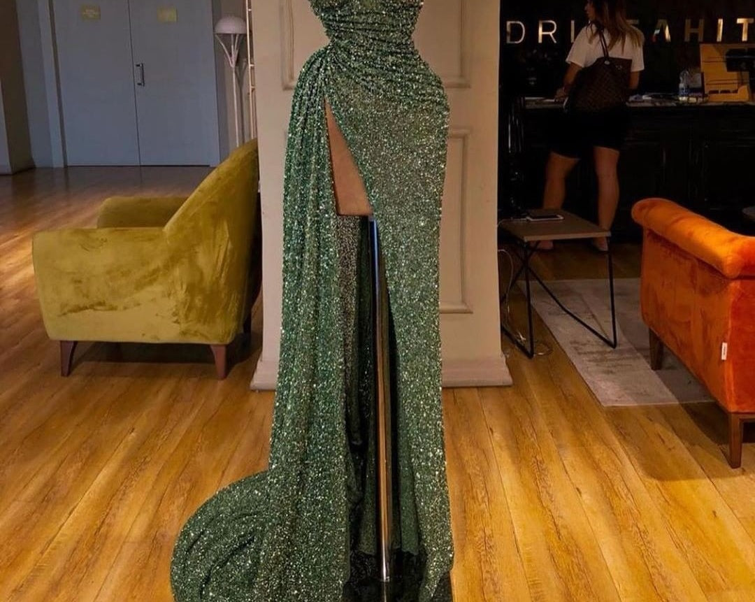 Spaghetti-Starps Shinning Sequins Mermaid Prom Dress With Split