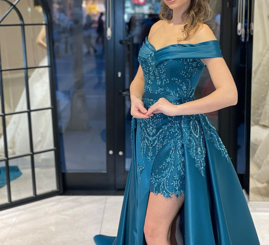 Elegant Sweetheart Off-the-Shoulder Sheath Ribbon Prom Dresses with Appliques
