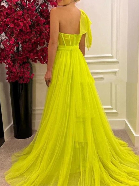 Gorgeous A-Line One-Shoulder Tulle Long Prom Dress With Split