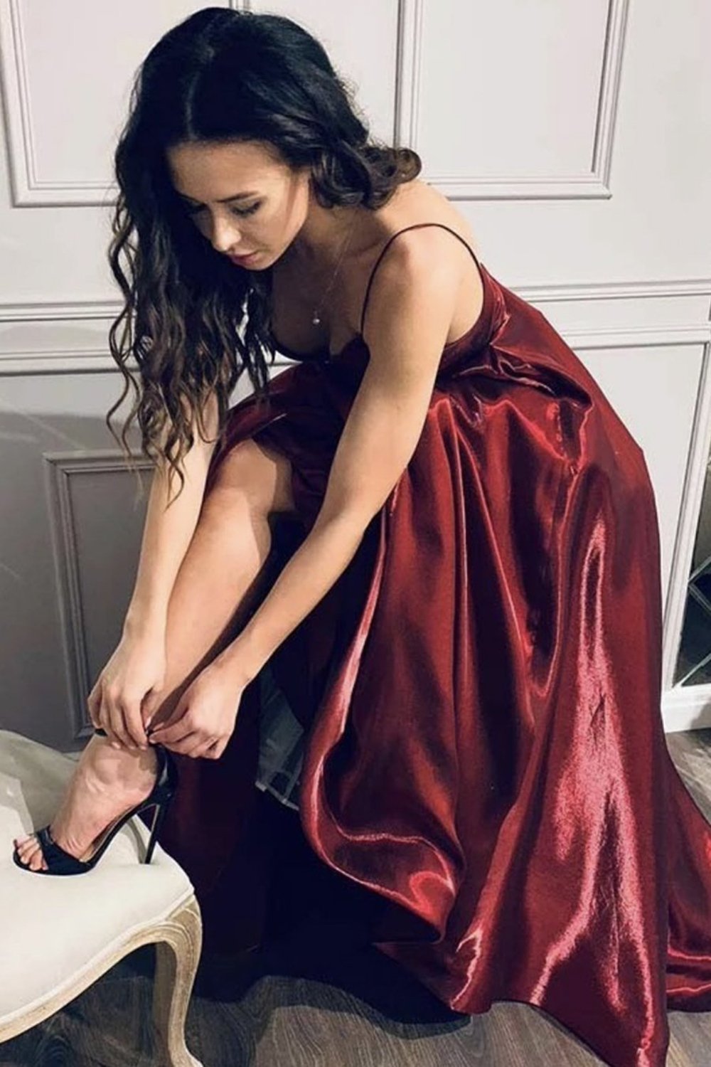 Burgundy A-Line V-Neck Satin Formal Dresses Thin Straps Evening Dresses Long Prom Dresses