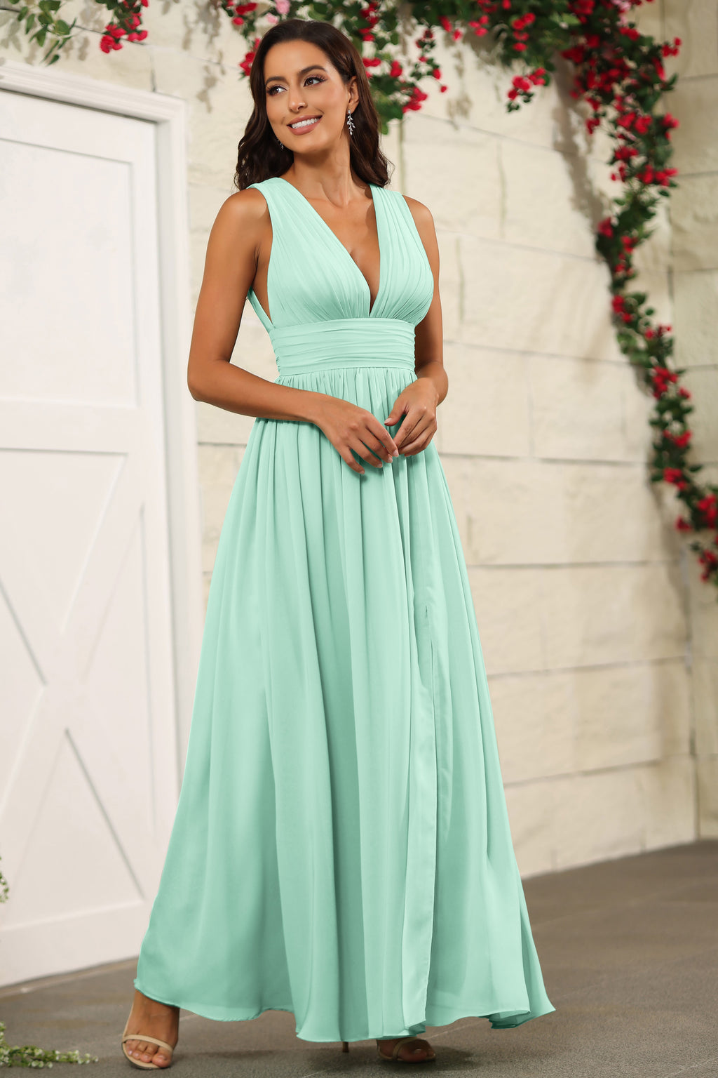 Chiffon Mint Green Sleeveless V-Neck Long Bridesmaid Dresses