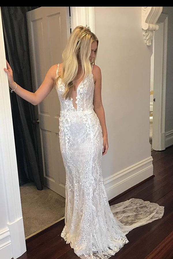 Gorgeous Trumpet Spaghetti Straps V Neck Appliques Wedding Dresses