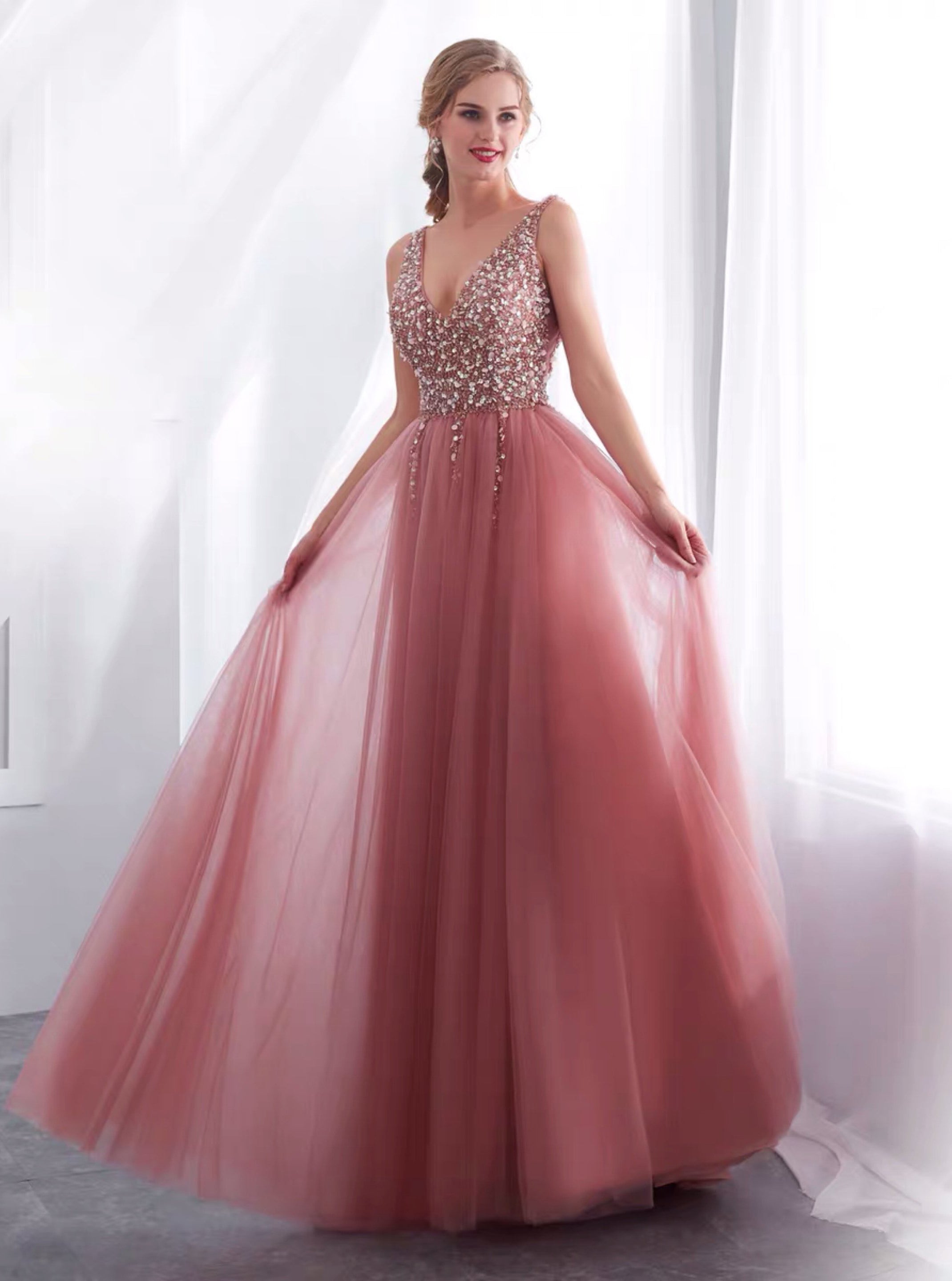 Beautiful Sleeveless Blush Pink V Neck Long Prom Dresses