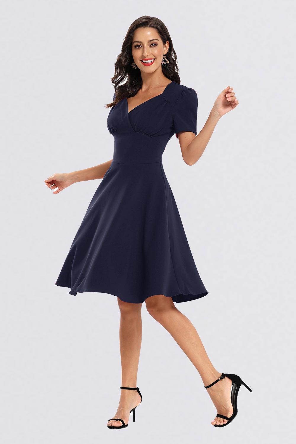 A-line Short Sleeve V-neck Homecoming Dresses