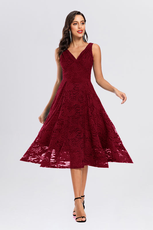 Lace V-neck Pleating Homecoming Dresses