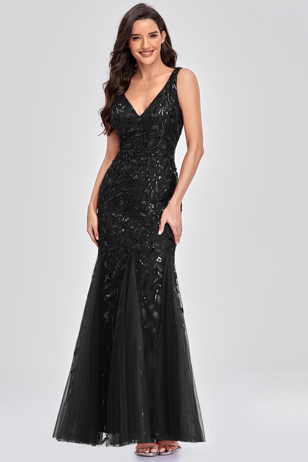 Sexy V-neck Appliques Prom Dresses with Beading