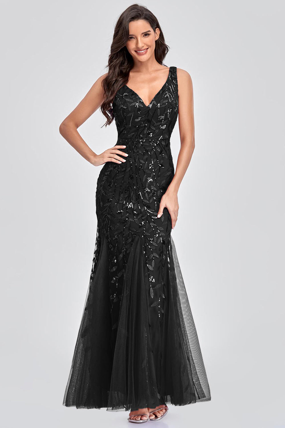 Sexy V-neck Appliques Prom Dresses with Beading