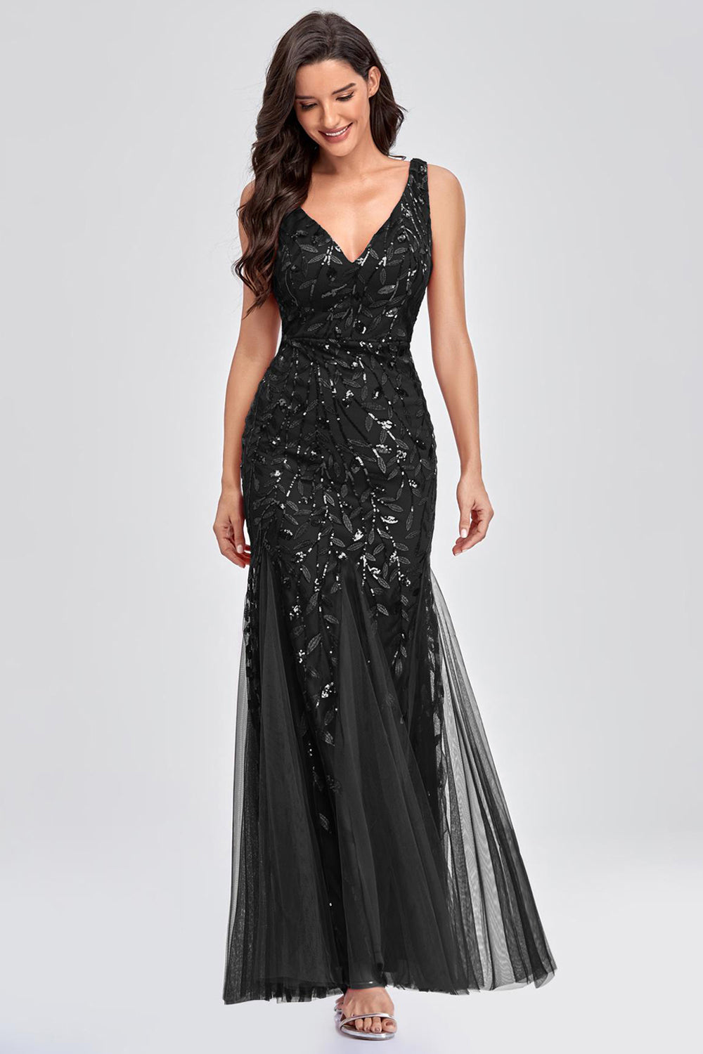 Sexy V-neck Appliques Prom Dresses with Beading