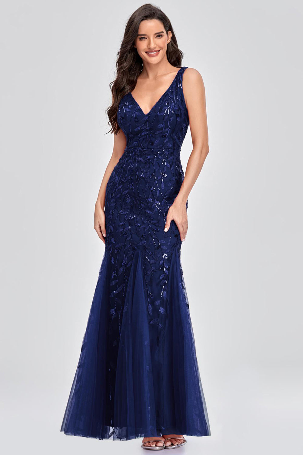 Sexy V-neck Appliques Prom Dresses with Beading