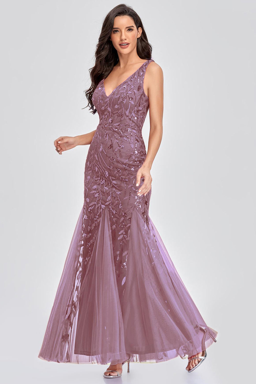 Sexy V-neck Appliques Prom Dresses with Beading