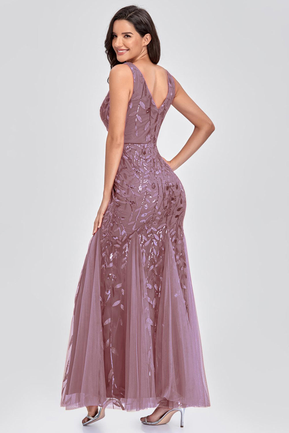 Sexy V-neck Appliques Prom Dresses with Beading