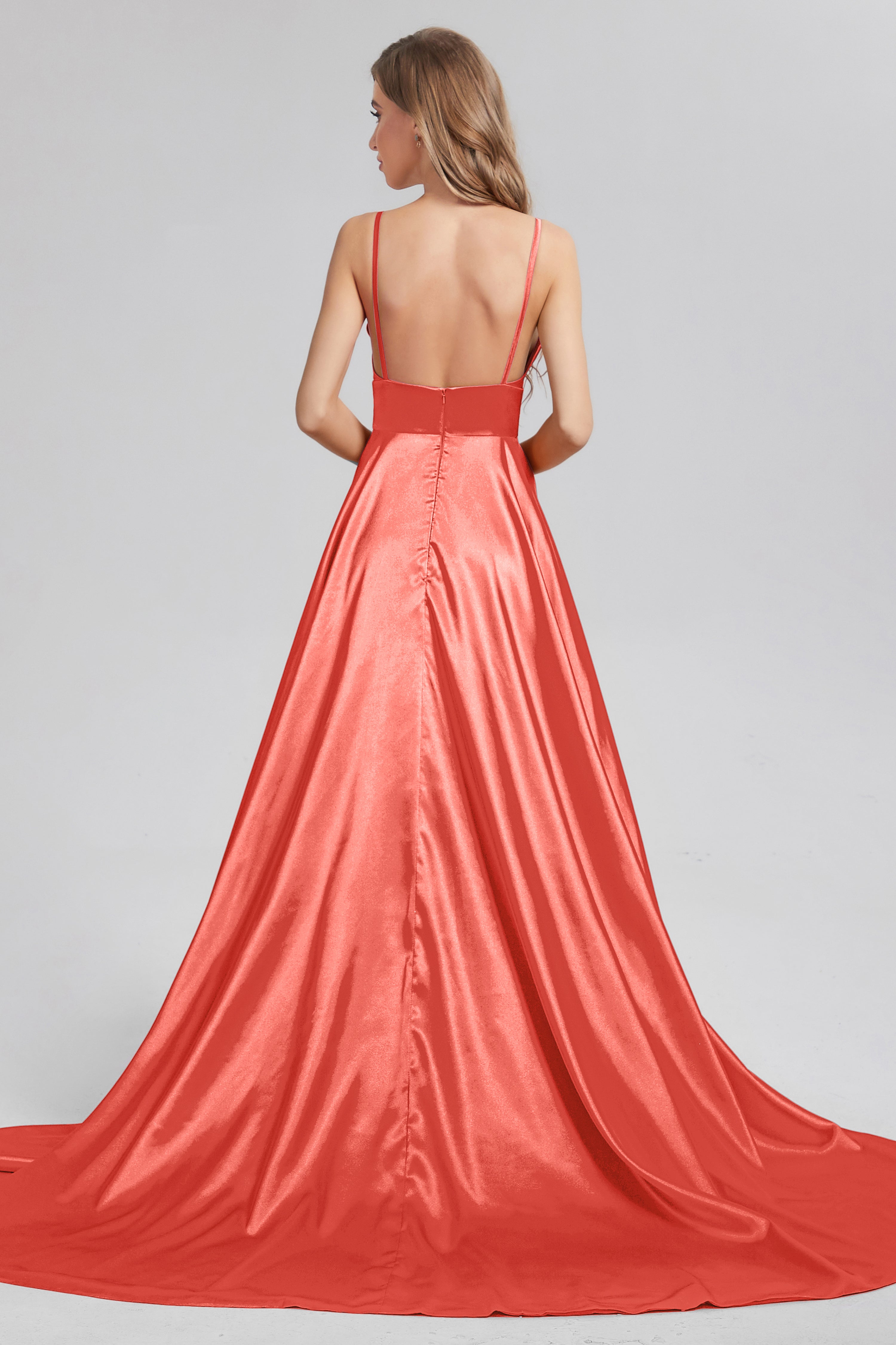 Spaghetti Straps Prom Dresses with Trailing