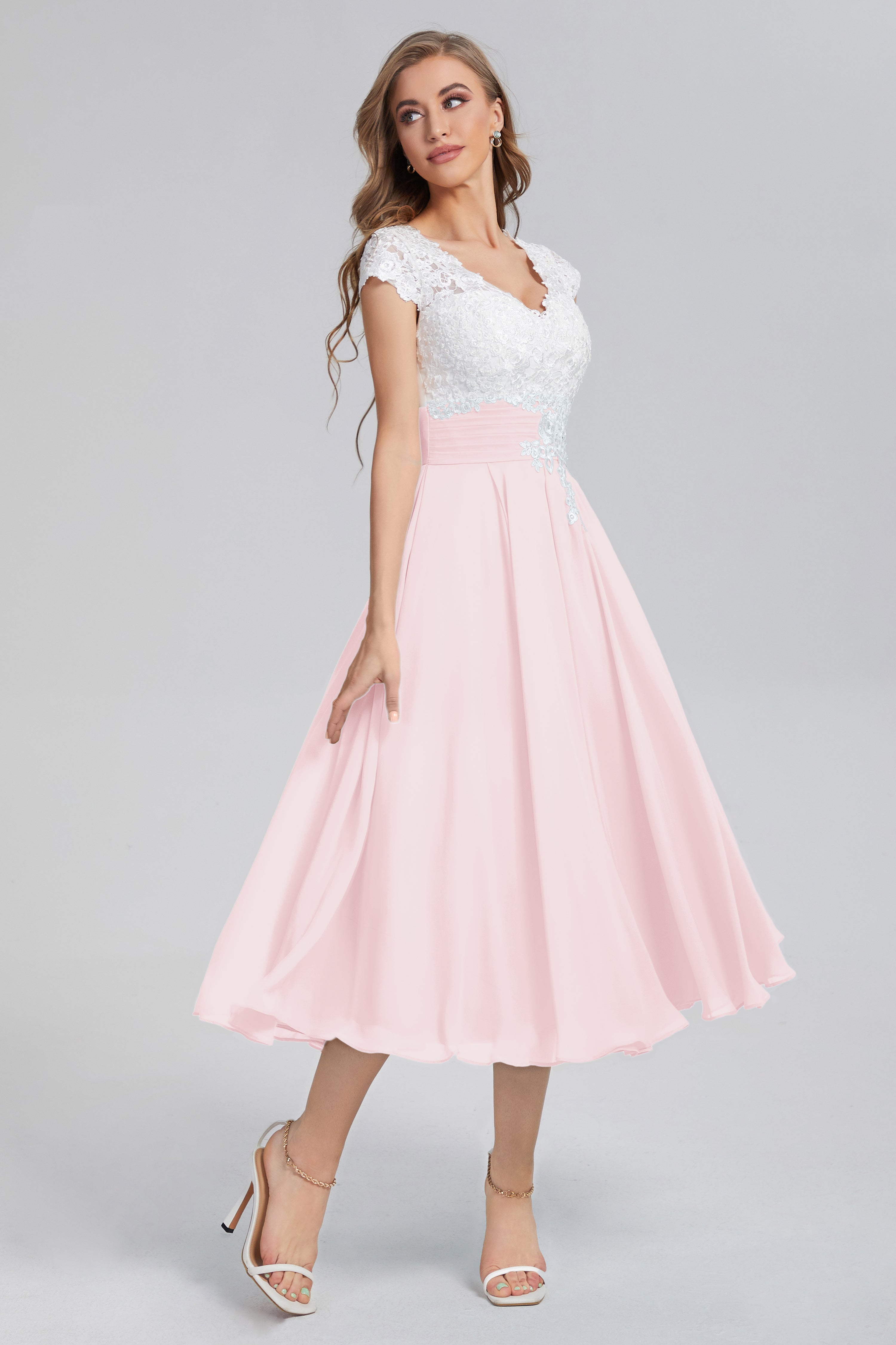 Tea Length V-neck Appliques Prom Dresses