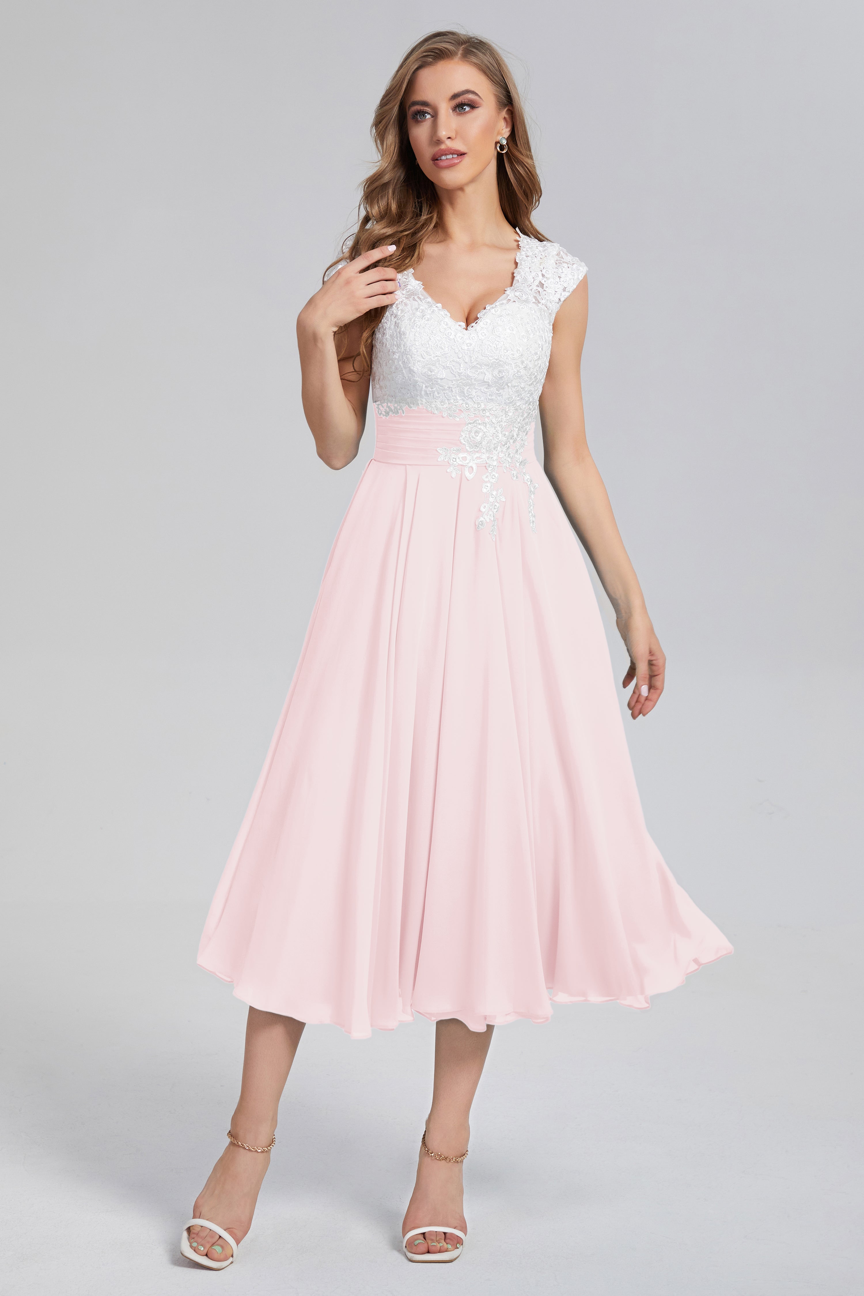 Tea Length V-neck Appliques Prom Dresses