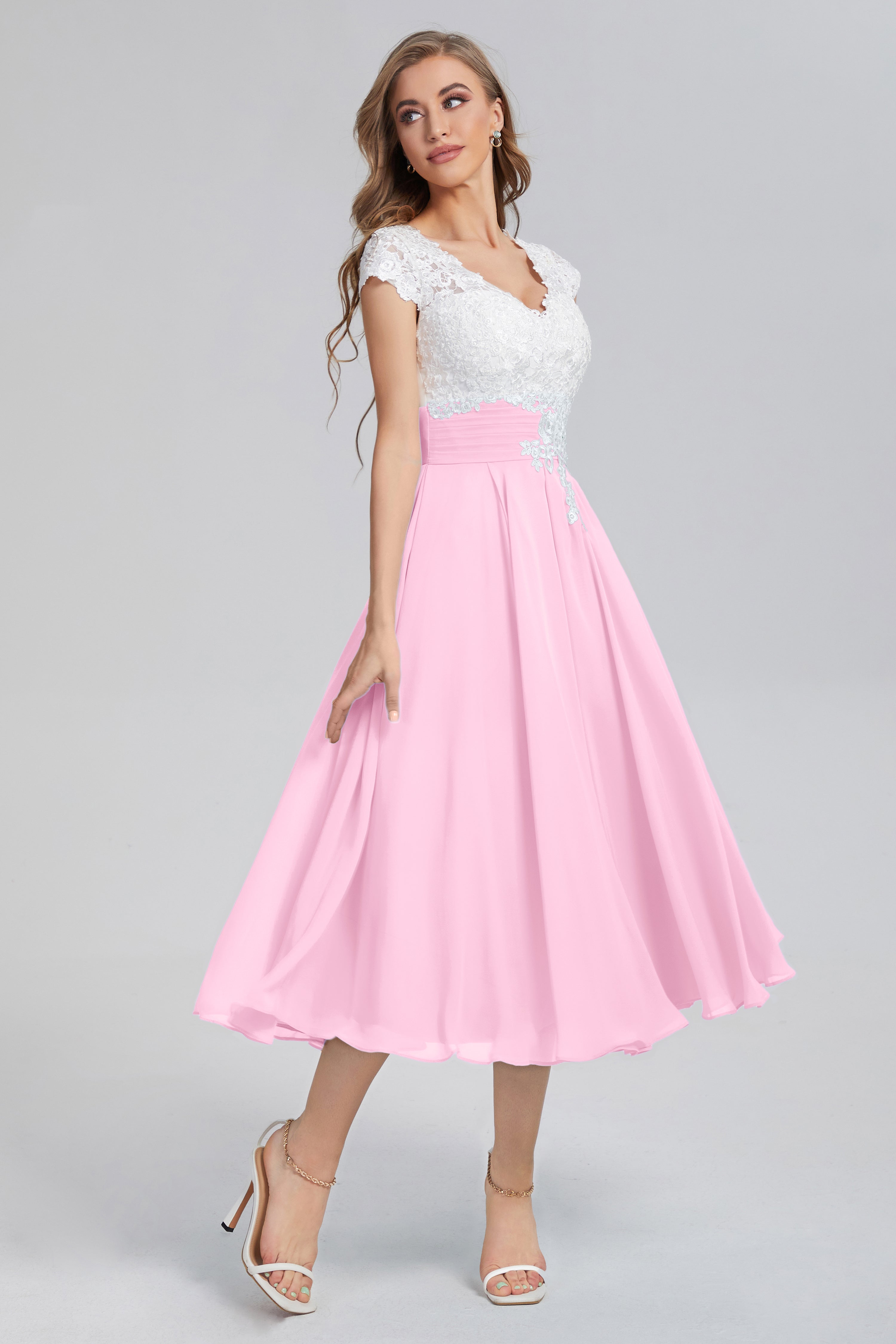 Tea Length V-neck Appliques Prom Dresses