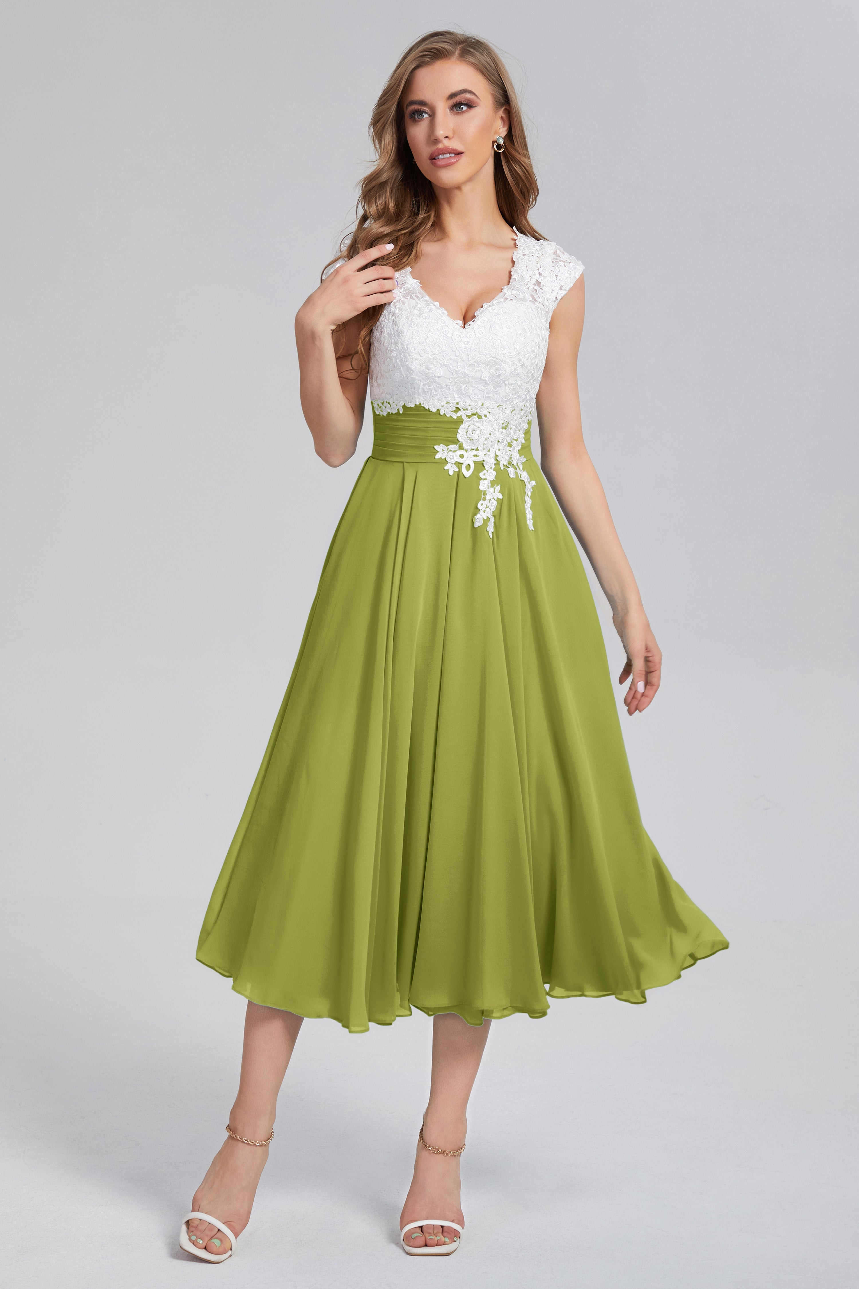 Tea Length V-neck Appliques Prom Dresses