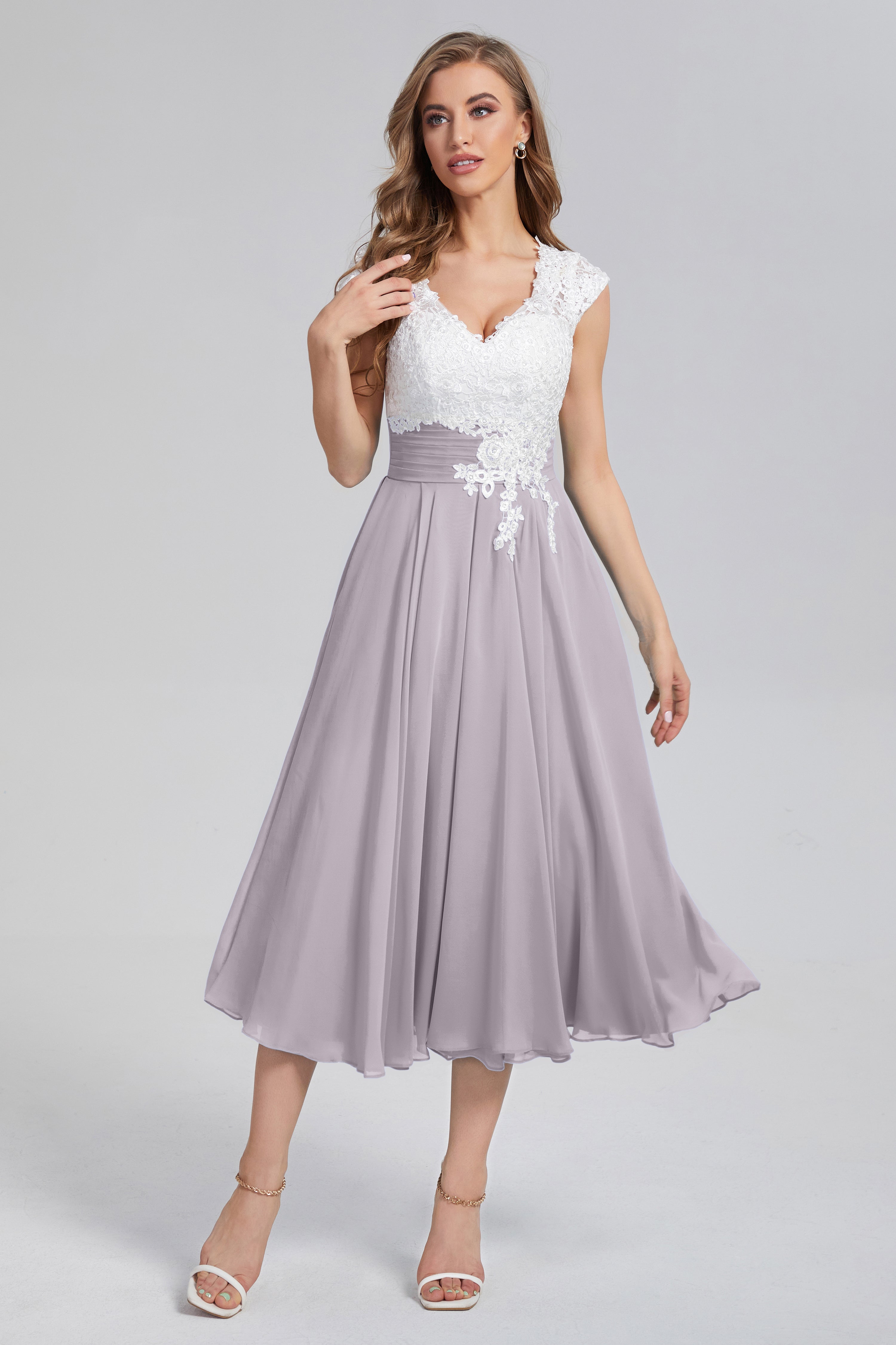 Tea Length V-neck Appliques Prom Dresses