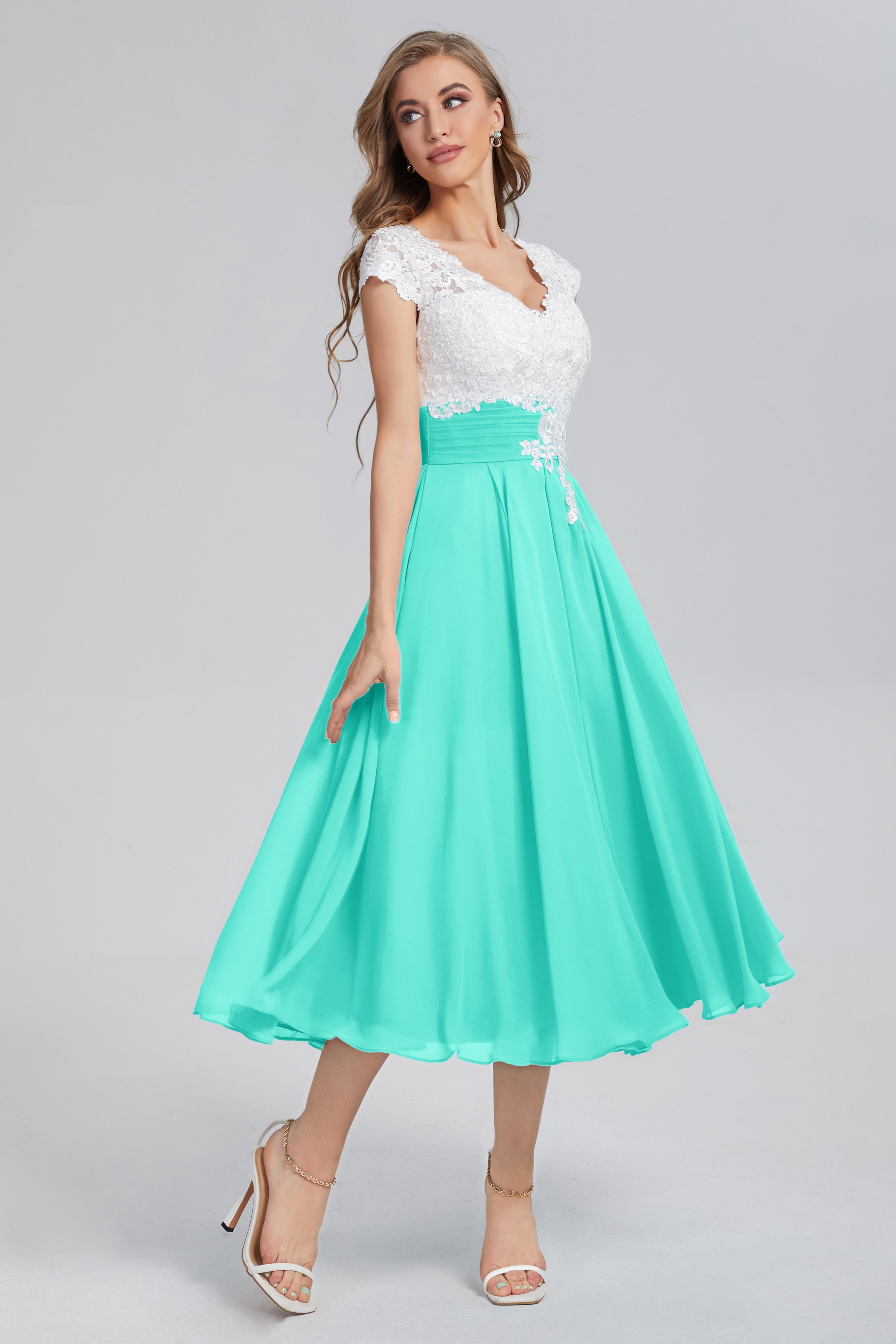 Tea Length V-neck Appliques Prom Dresses