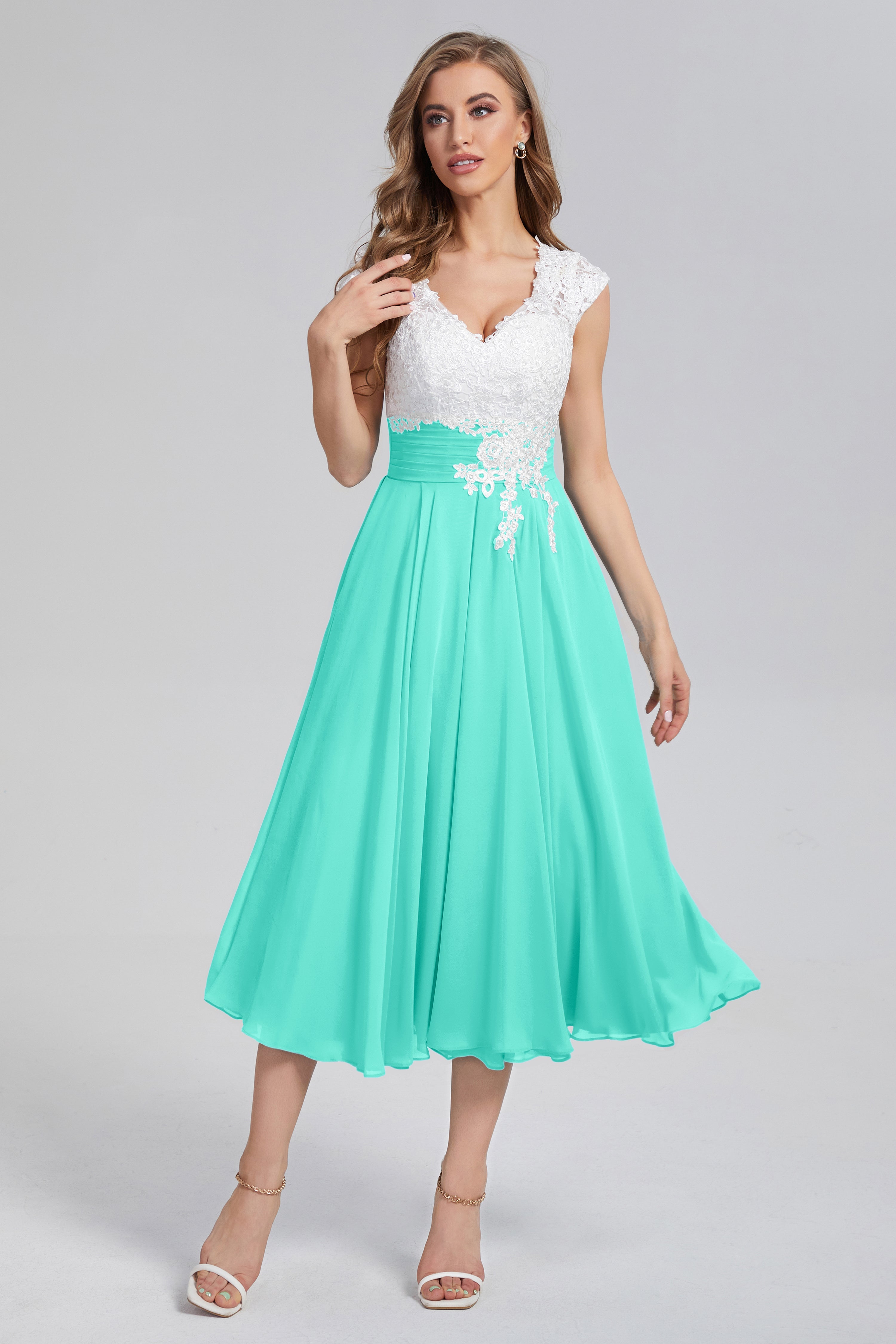 Tea Length V-neck Appliques Prom Dresses